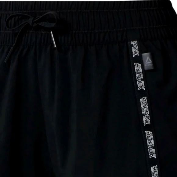 Reebok Speedwick Woman's Shorts Color Black Size 2XL NWT - Picture 4 of 12